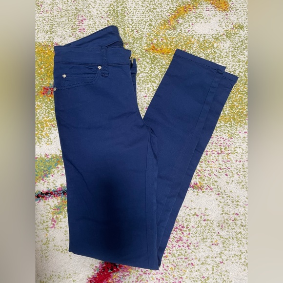 , never worn. - Picture 14 of 16